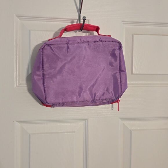 Hello kitty lunch box clean - Picture 4 of 5